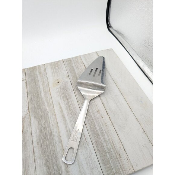 Farberware Stainless Steel Cake Pie Spatula Server 10 3/8" Slotted Serrated - Picture 4 of 8